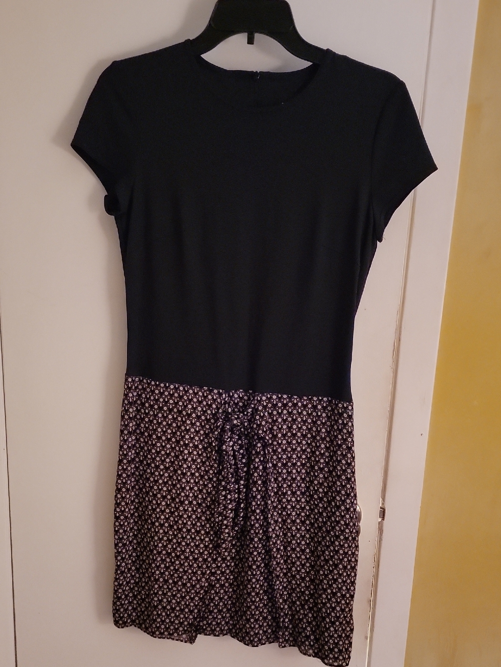 Laundry By Shelli Segal Black Top with Navy Floral Mini Skirt Dress
